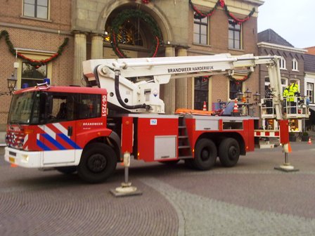 Brandweer Cluster Veluwe West is een samenwerking tussen de gemeenten Ermelo, Harderwijk, Nunspeet en Putten
