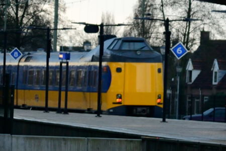 IC Harderwijk - Zie de rode lichten voorbij rijden -